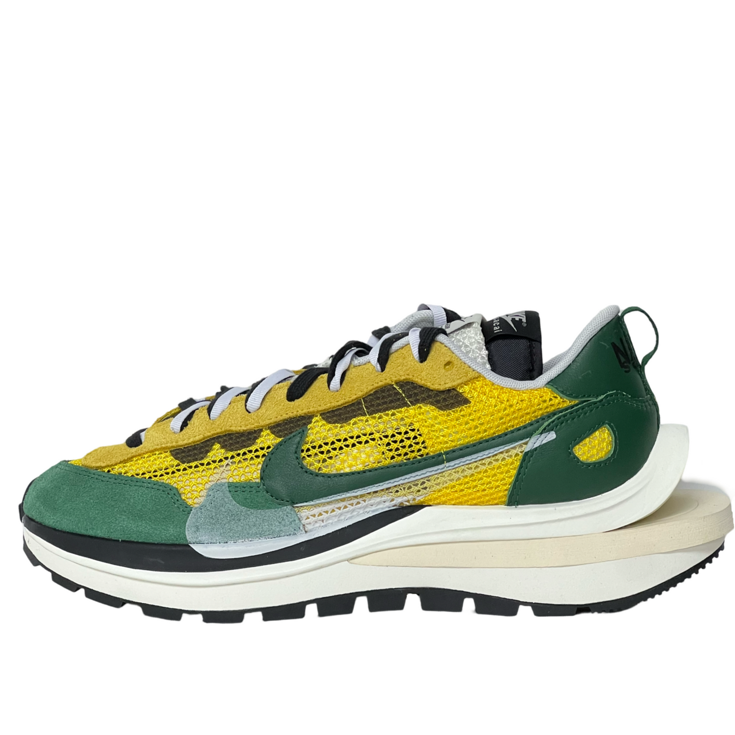 Nike Vaporwaffle Sacai Tour Yellow
