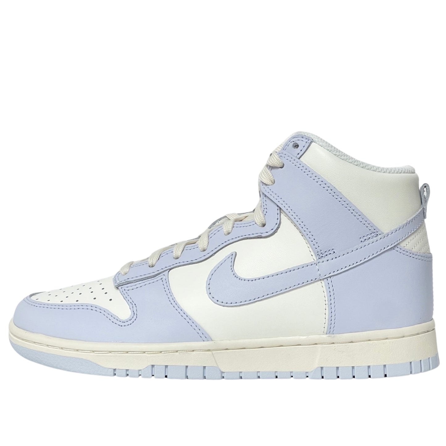 WMNS Nike Dunk High Football Grey