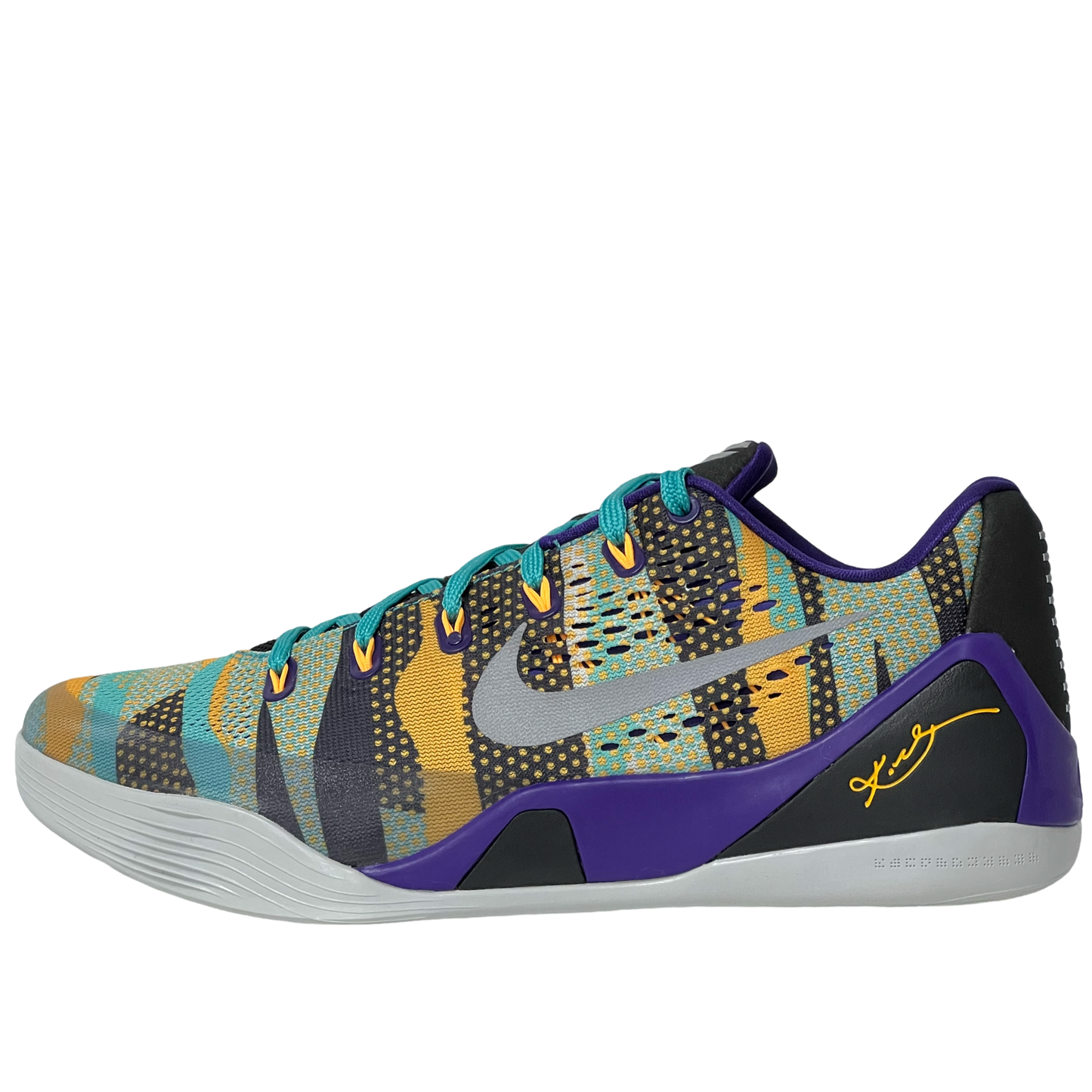 Nike Kobe 9 EM Pop Art Unleashed