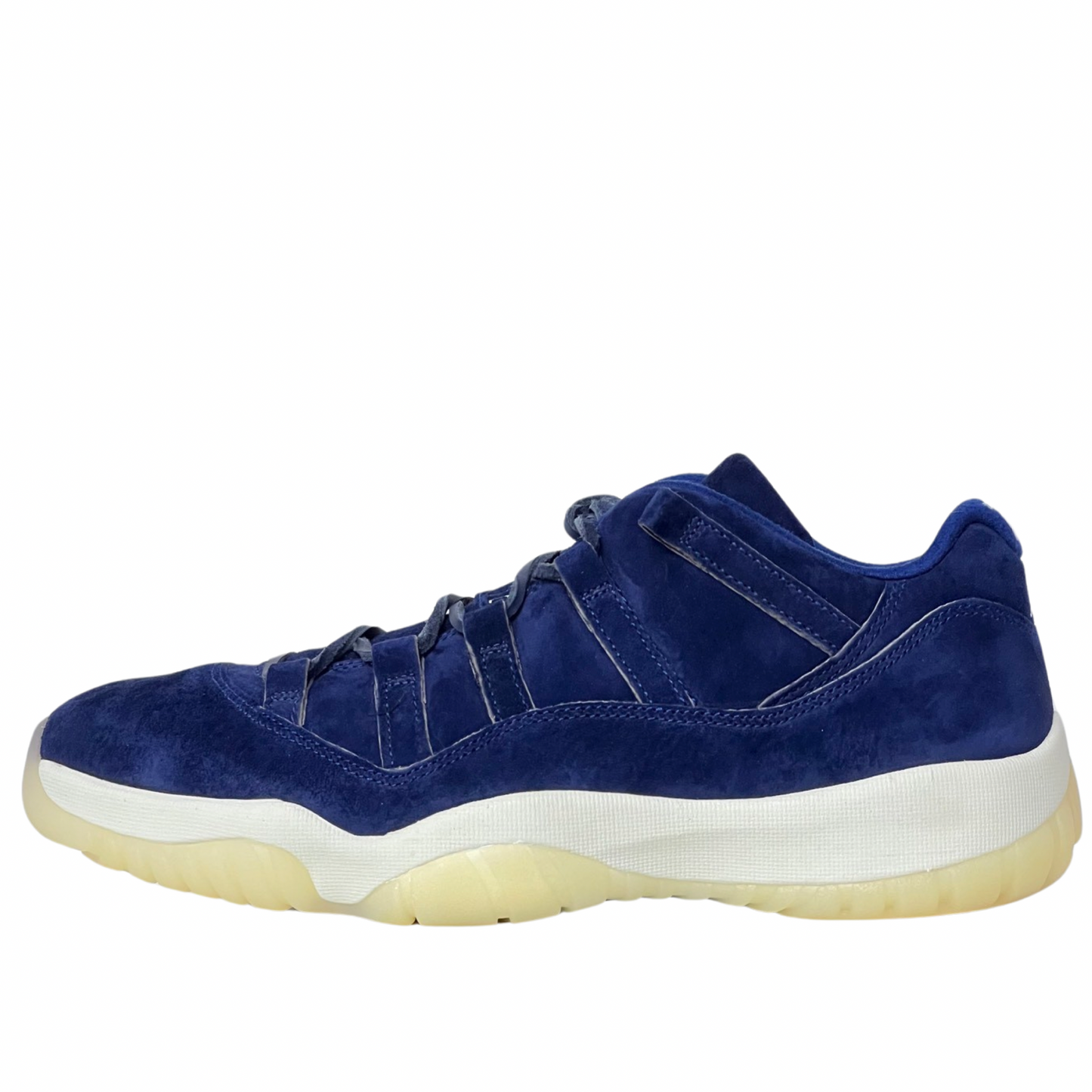 Nike Air Jordan 11 Low Jeter RE2PECT