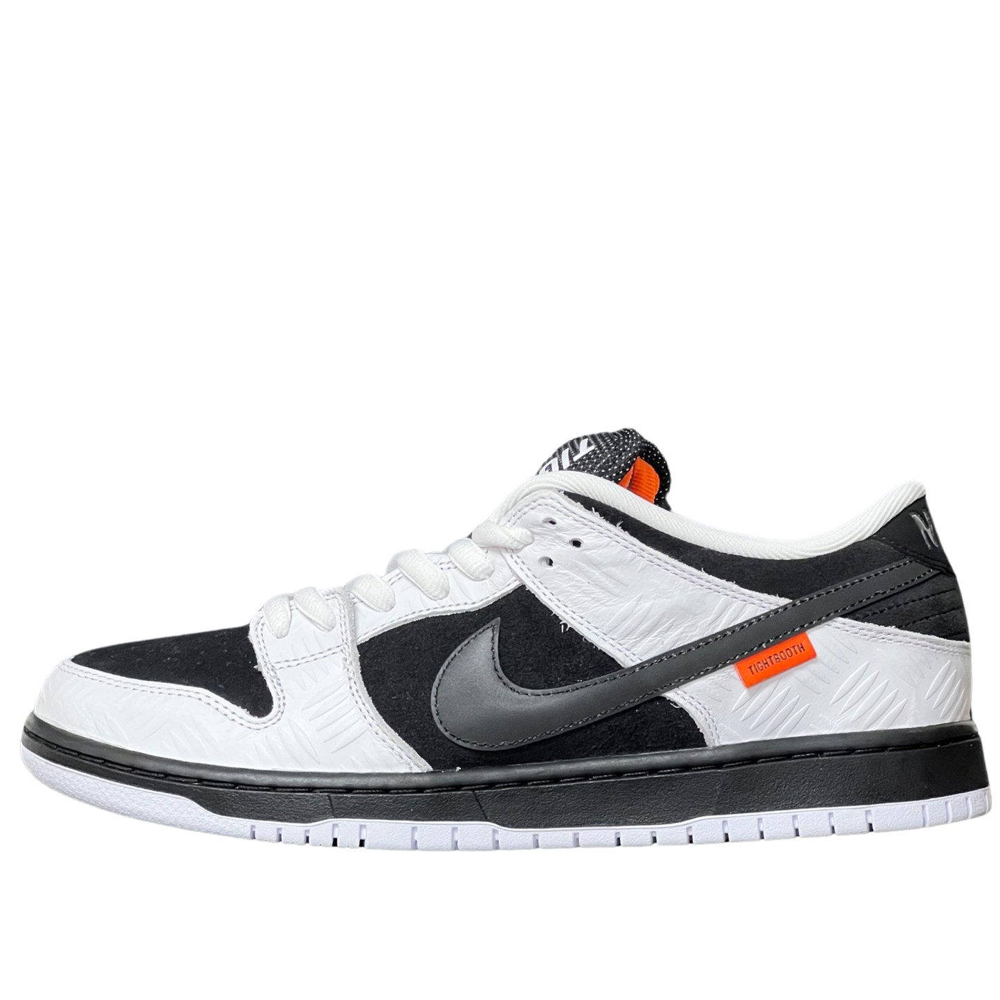 Nike SB Dunk Low TIGHTBOOTH