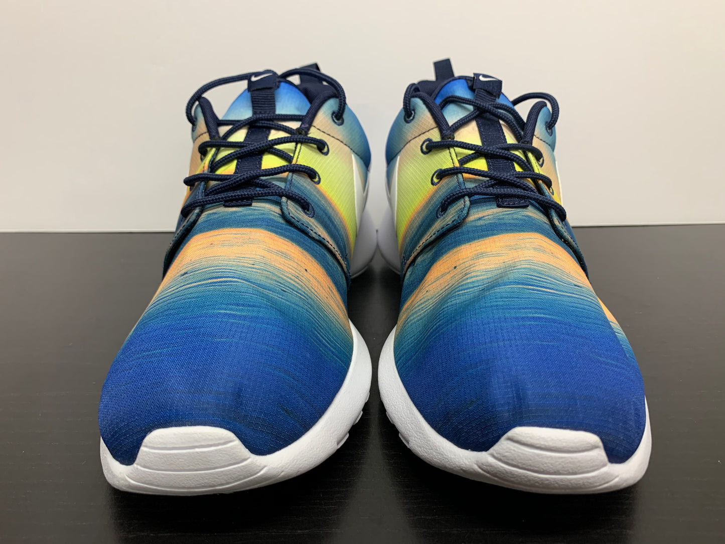 Nike Roshe Run Sunrise Size 10