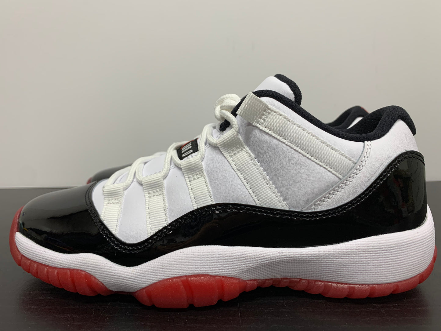 Nike Air Jordan 11 Low Concord Bred GS