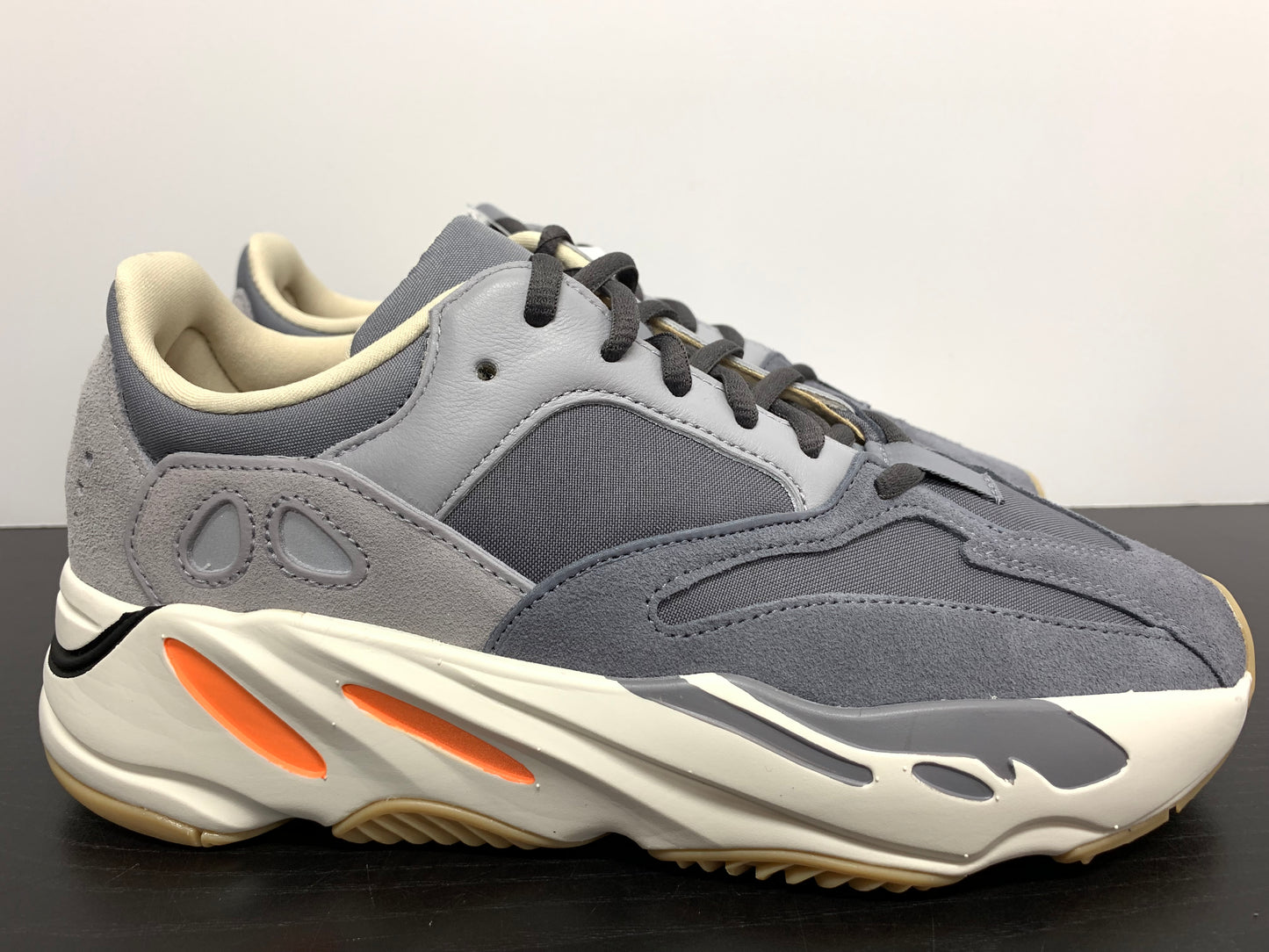 Adidas Yeezy Boost 700 Magnet