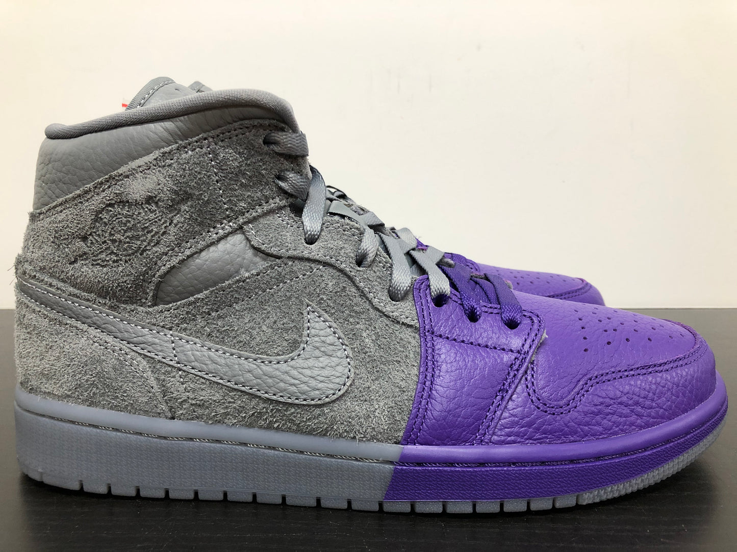 WMNS Nike Air Jordan 1 Mid Sheila Rashid