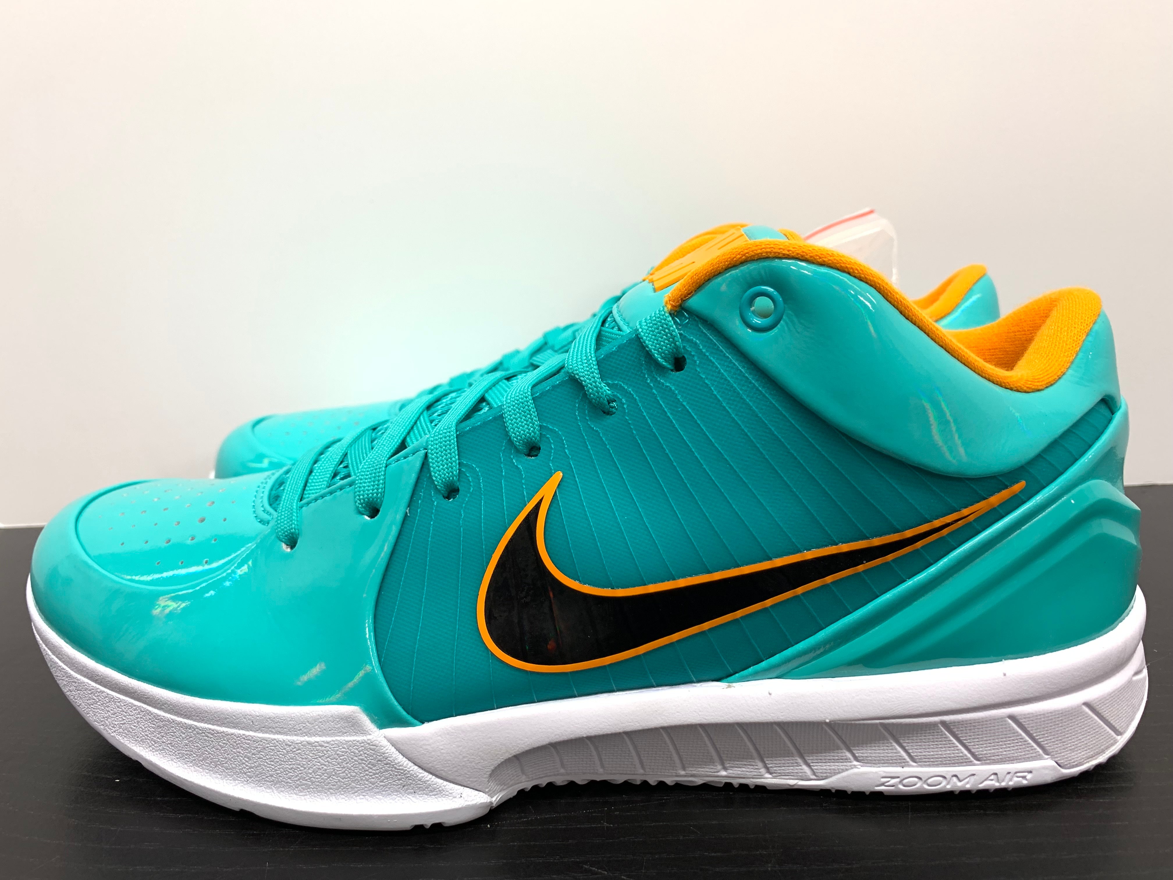 Nike Kobe Protro Undefeated San Antonio Spurs – ChillyKicks