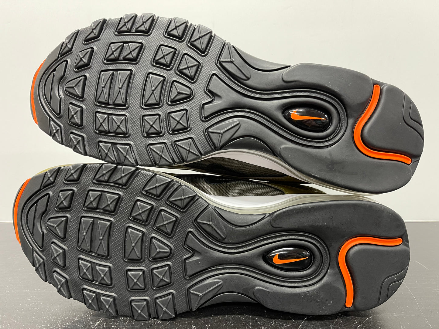 Nike Air Max 97 Undefeated Militia Green 2020