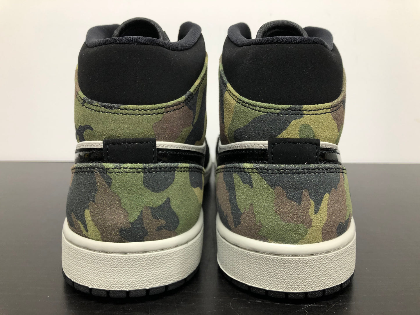 Nike Air Jordan 1 Mid Camo