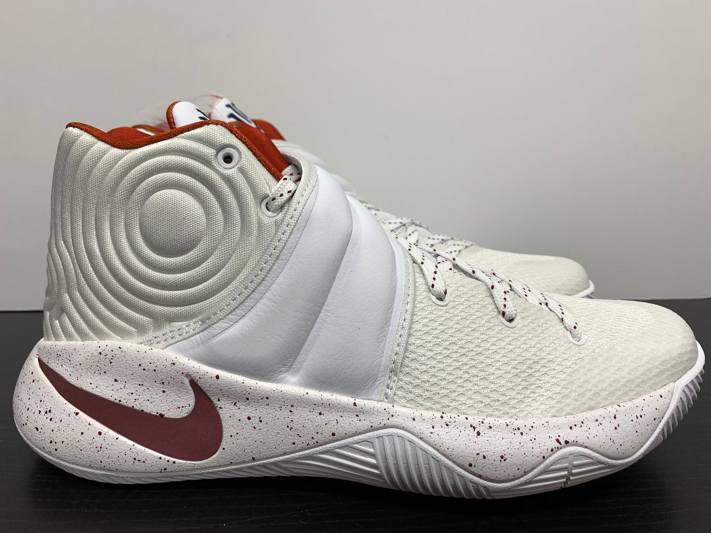 Nike Kyrie 2 Game 6 Size 8.5