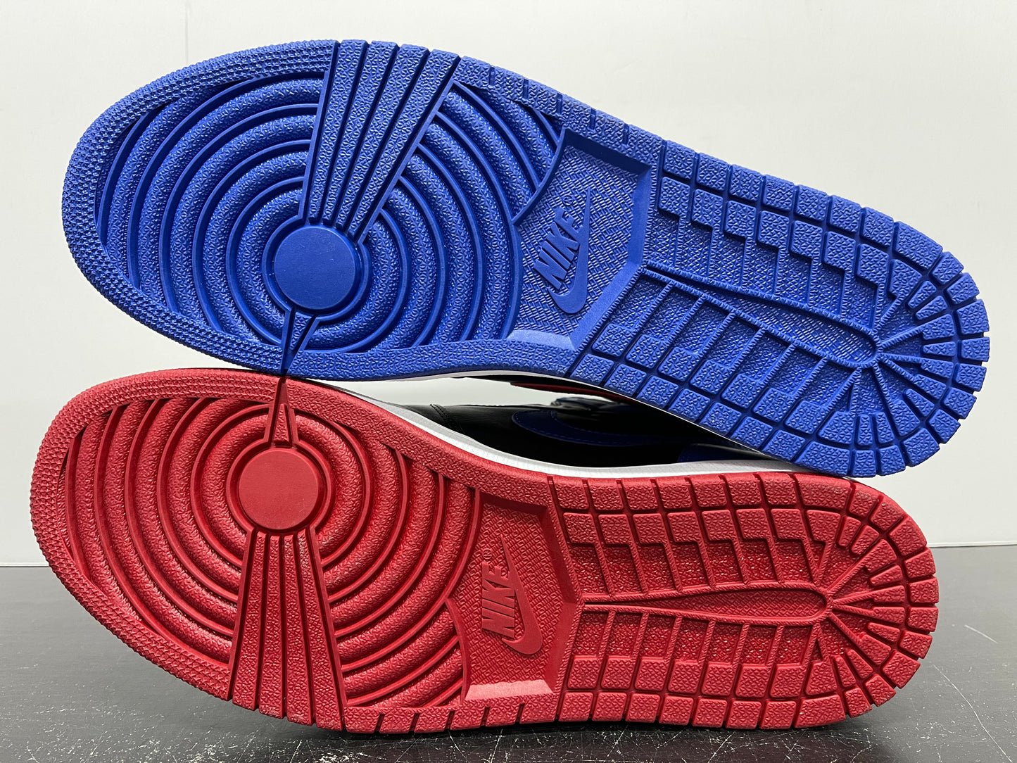 Nike Air Jordan 1 High Top 3
