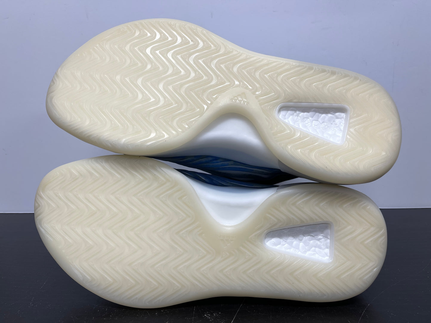 Adidas Yeezy QNTM BSKTBL Frozen Blue