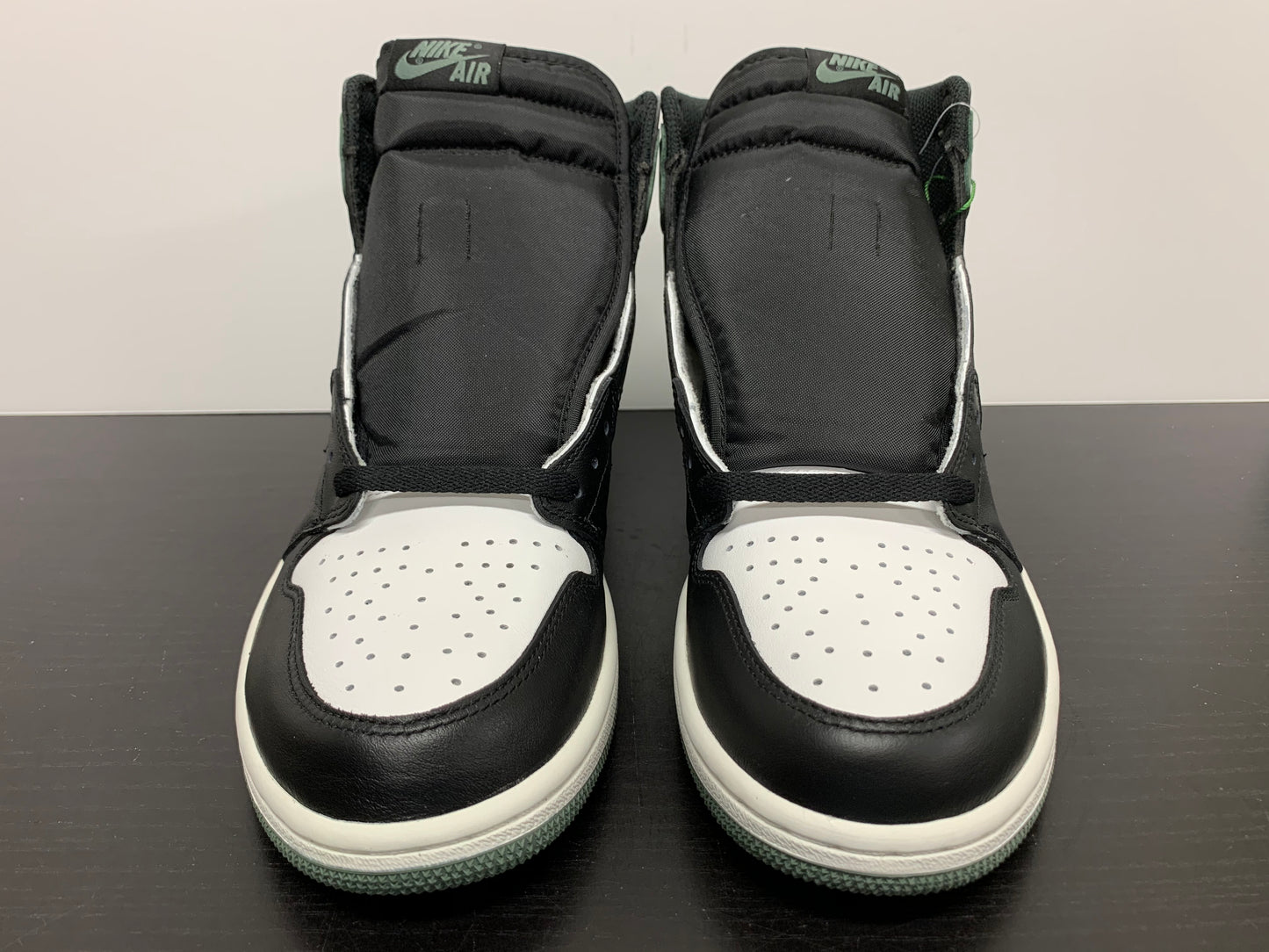 Nike Air Jordan 1 High Clay Green