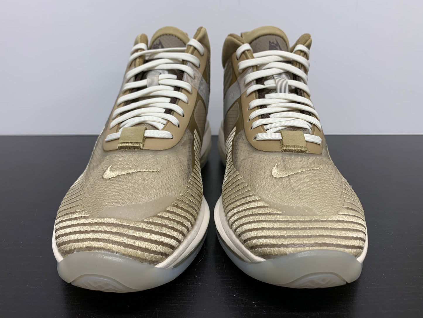 Nike LeBron John Elliot Icon Parachute Beige