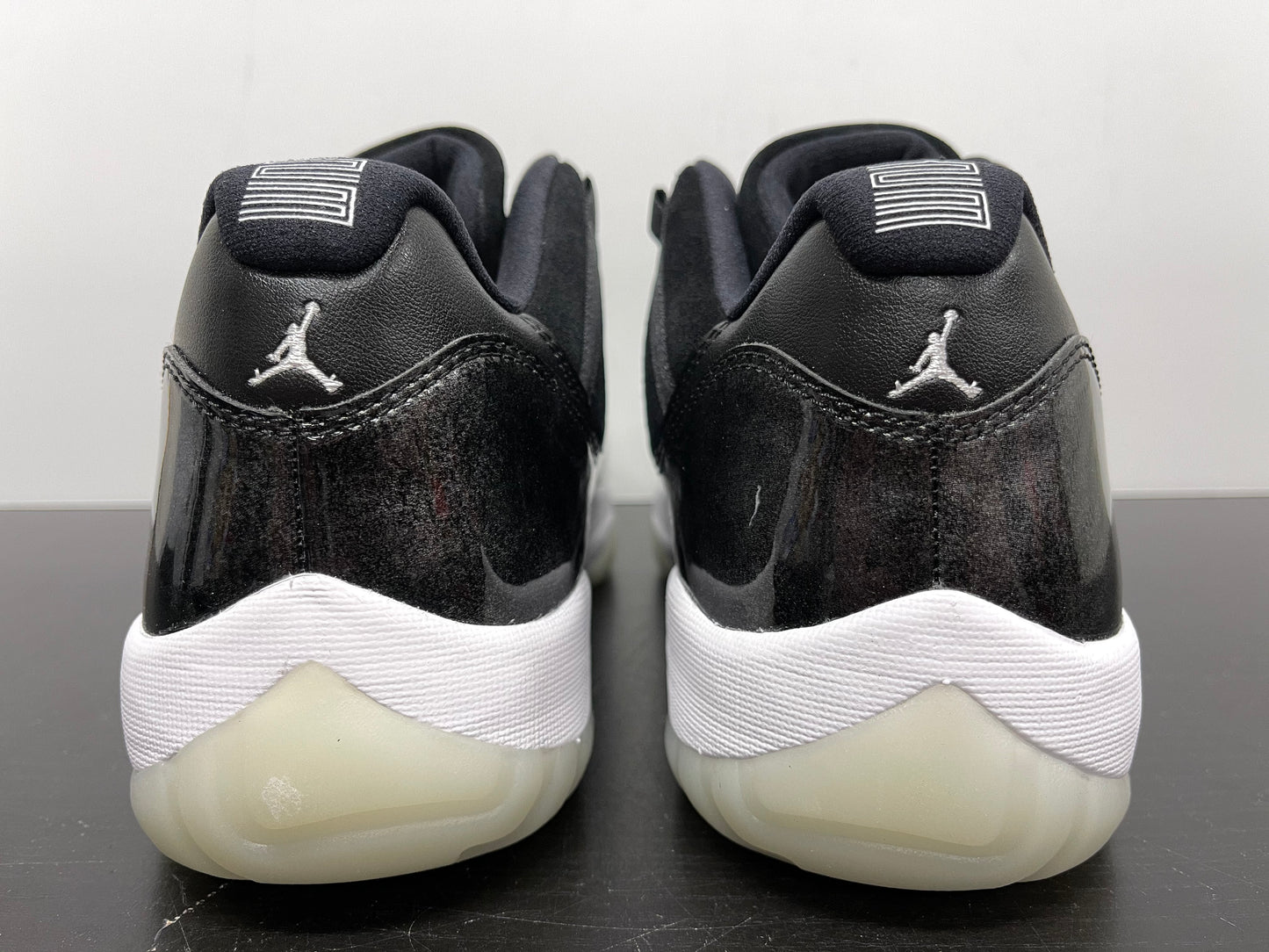 Nike Air Jordan 11 Low Barons