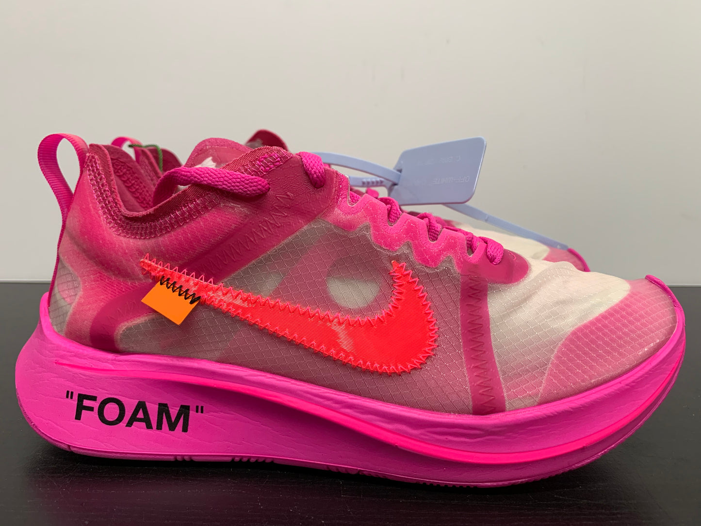 Nike Zoom Fly Off-White Tulip Pink