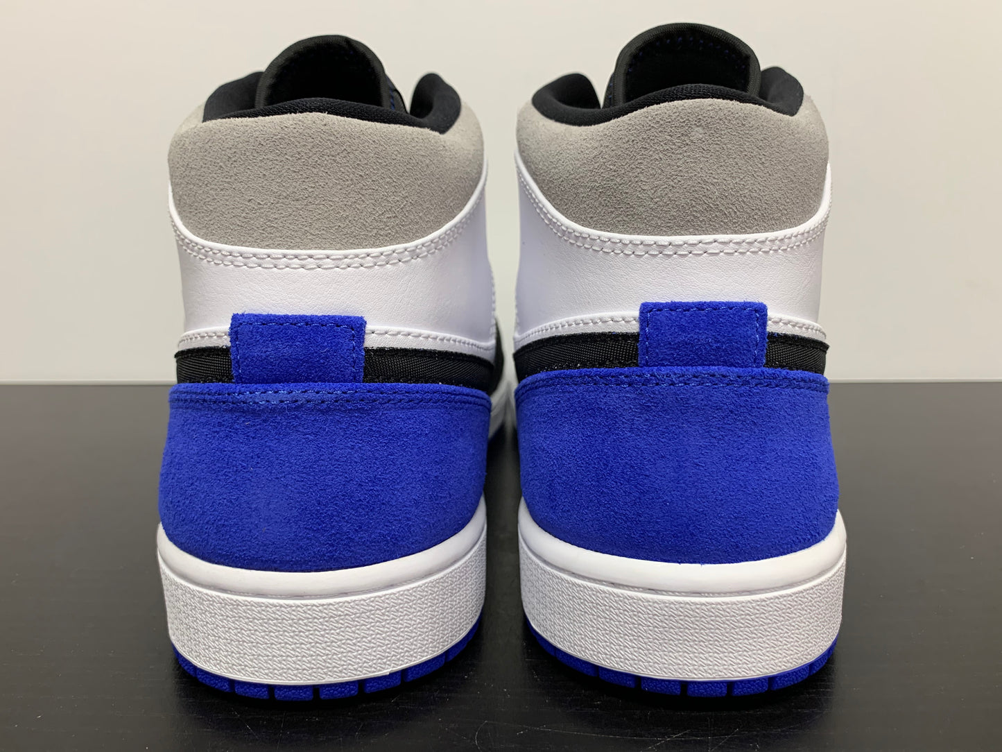 Nike Air Jordan 1 Mid SE Royal Black Toe