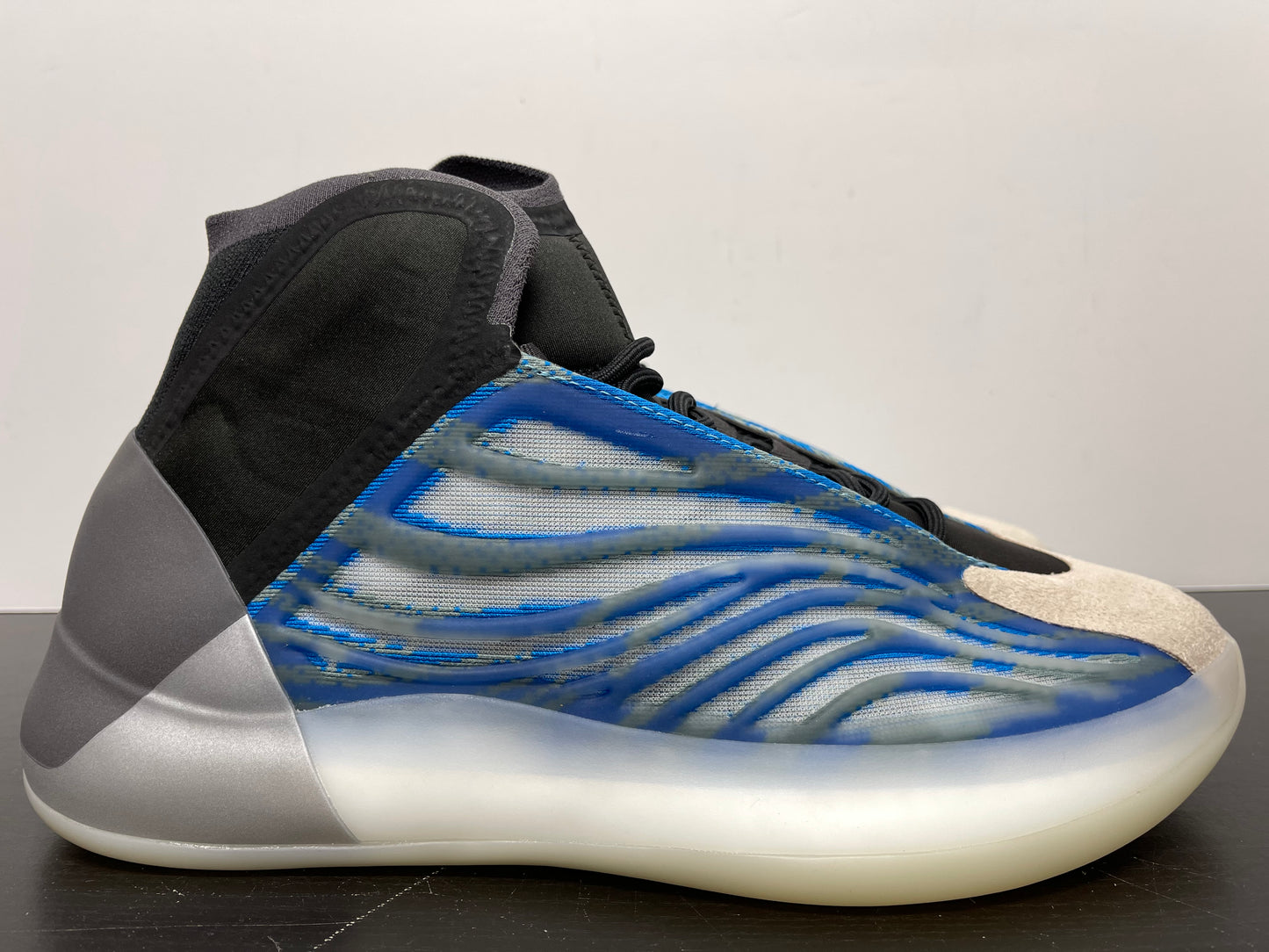 Adidas Yeezy QNTM BSKTBL Frozen Blue