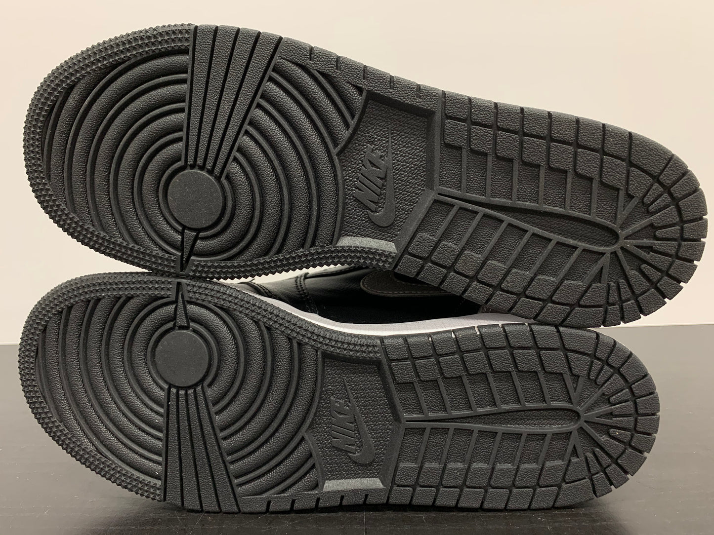 Nike Air Jordan 1 Shadow 2018 GS