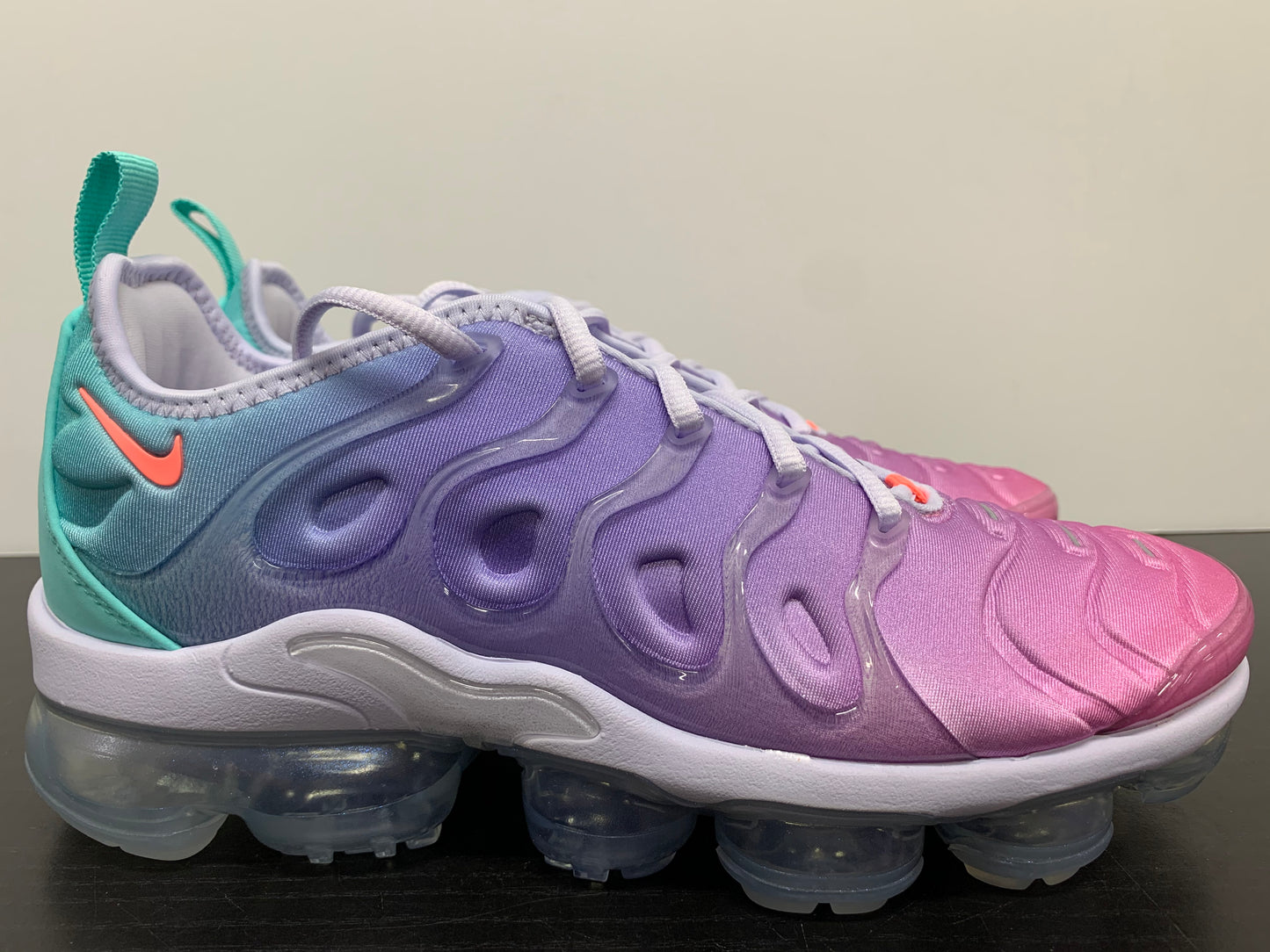 WMNS Nike Air Vapormax Plus Pastel