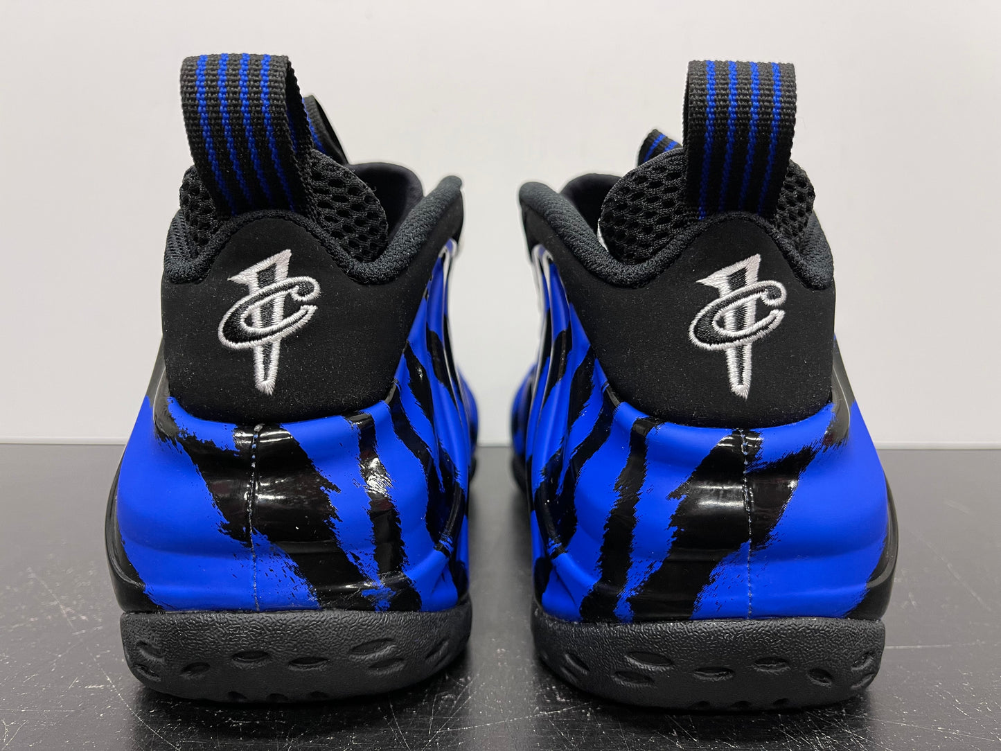 Nike Air Foamposite One Memphis Tigers
