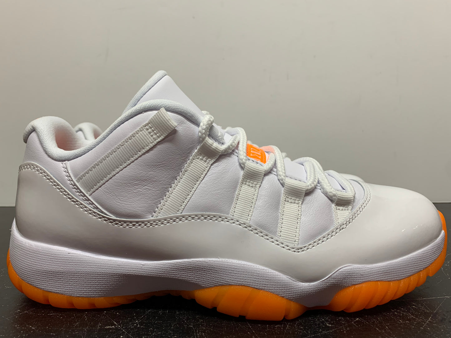 WMNS Nike Air Jordan 11 Low Bright Citrus