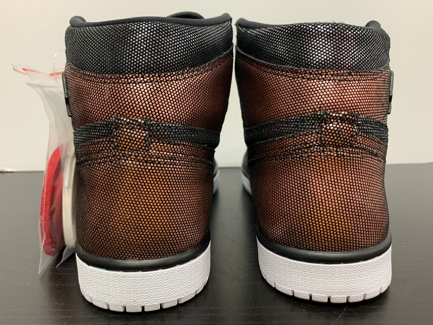 WMNS Nike Air Jordan 1 Fearless Black Metallic Rose Gold
