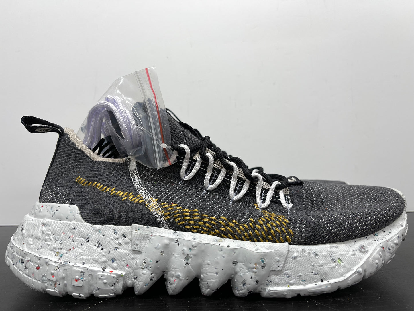 Nike Space Hippie 01 Black Wheat