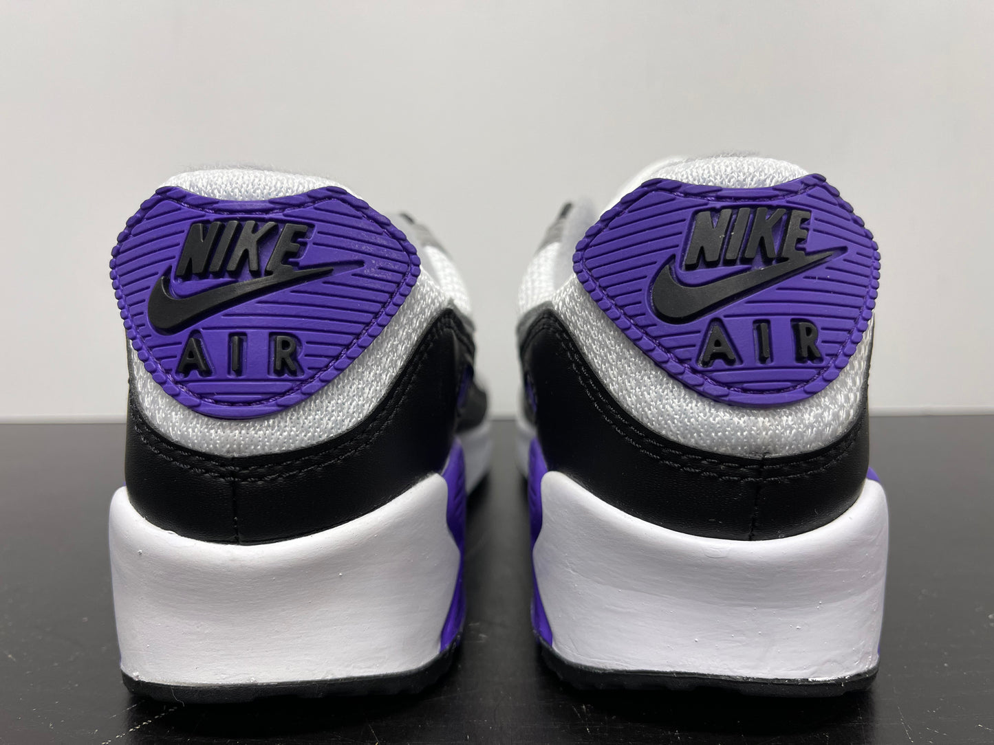 WMNS Nike Air Max 90 Hyper Grape