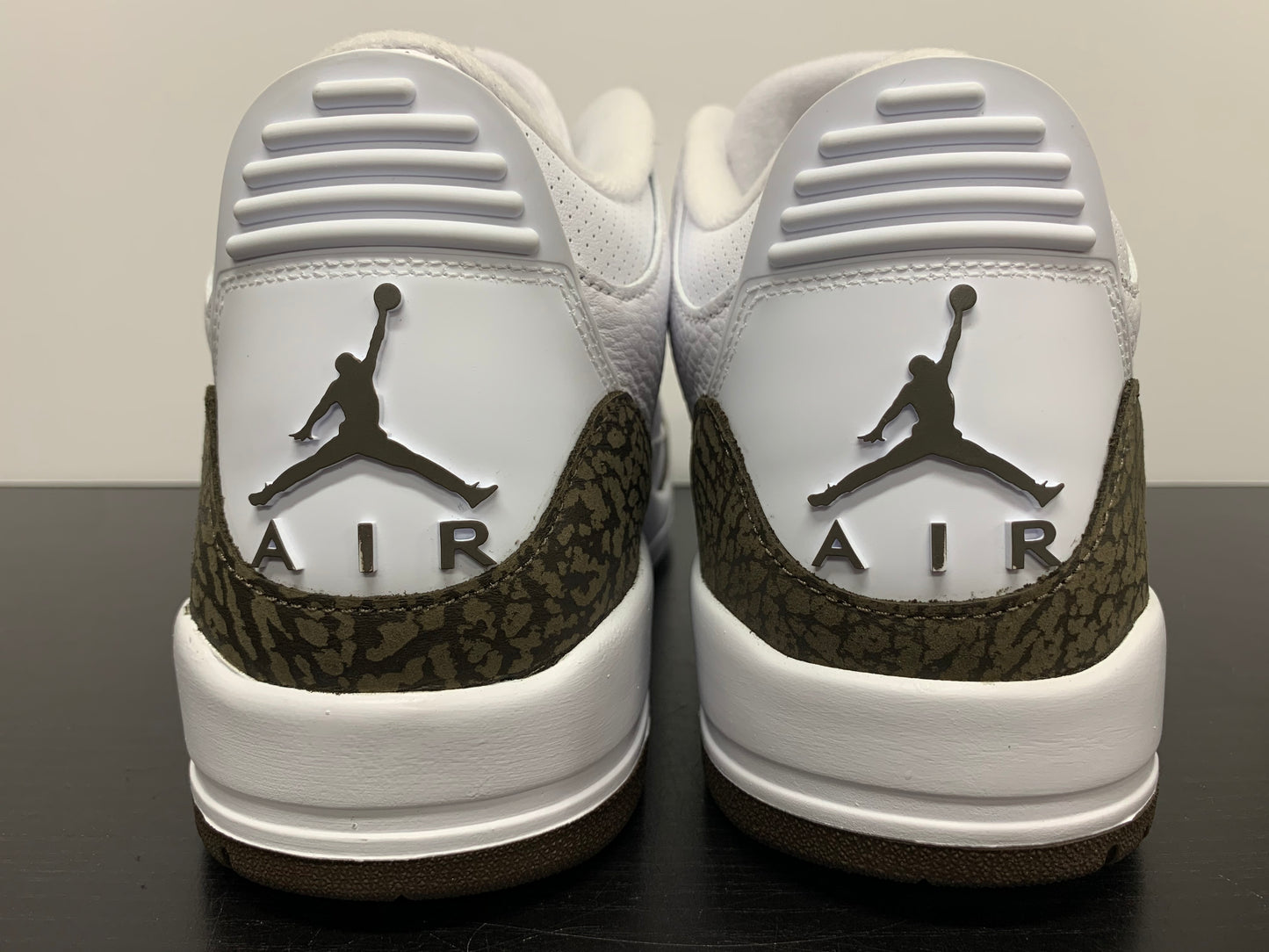 Nike Air Jordan 3 Mocha 2018