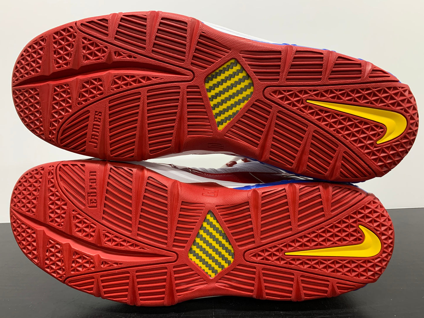Nike LeBron 3 Superman Red 2019