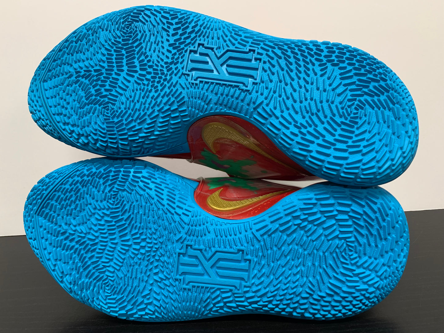 Nike Kyrie 2 Low Spongebob Mr Krabs
