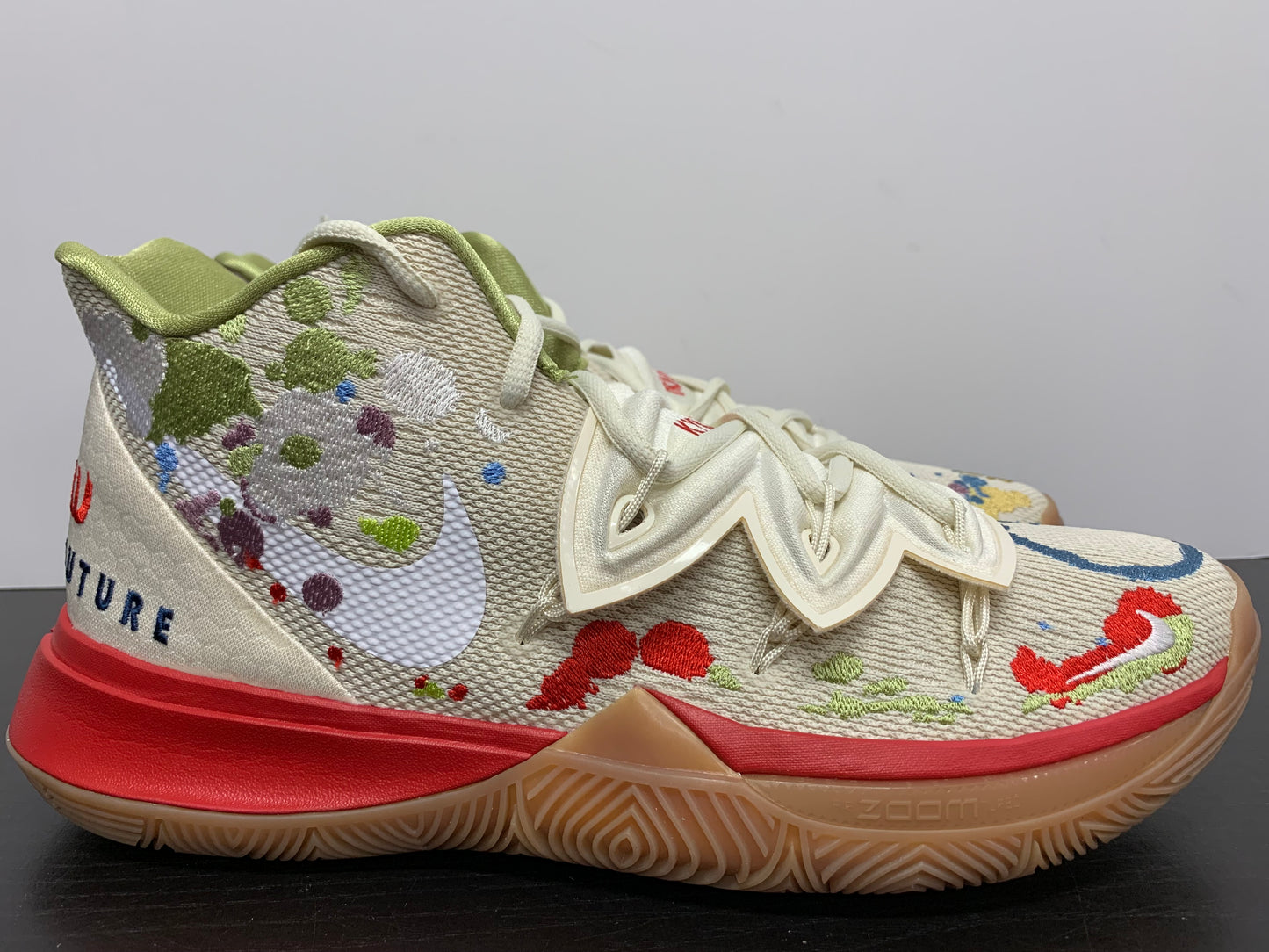 Nike Kyrie 5 Bandulu Size 10