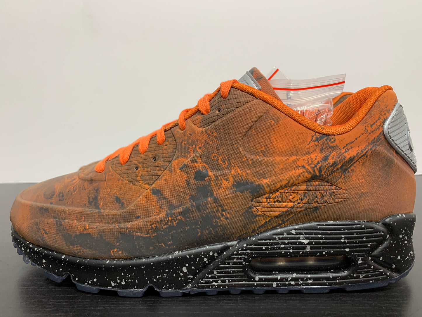 Nike Air Max 90 Mars Landing