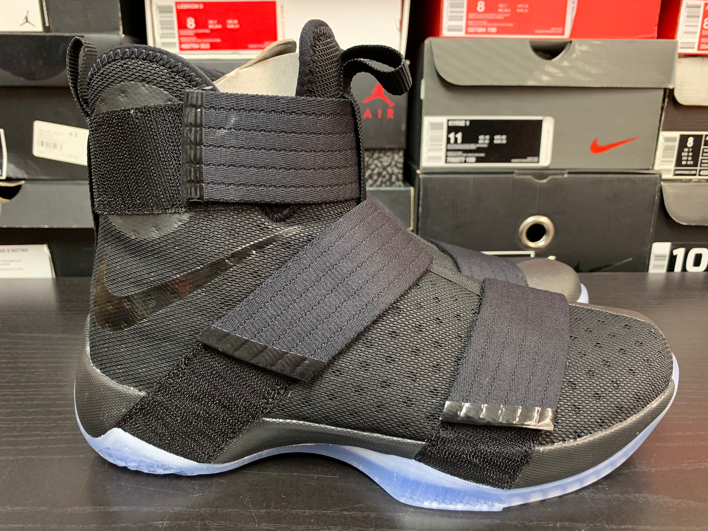 Nike LeBron Soldier 10 Game 3 Size 8.5