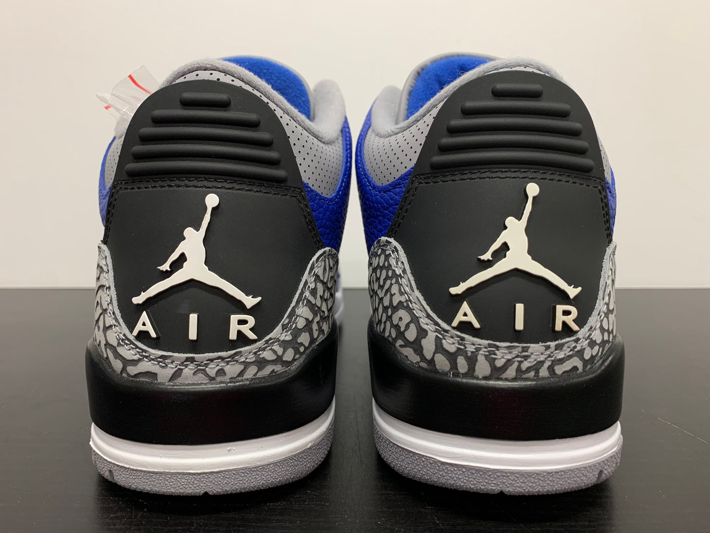 Nike Air Jordan 3 Varsity Royal