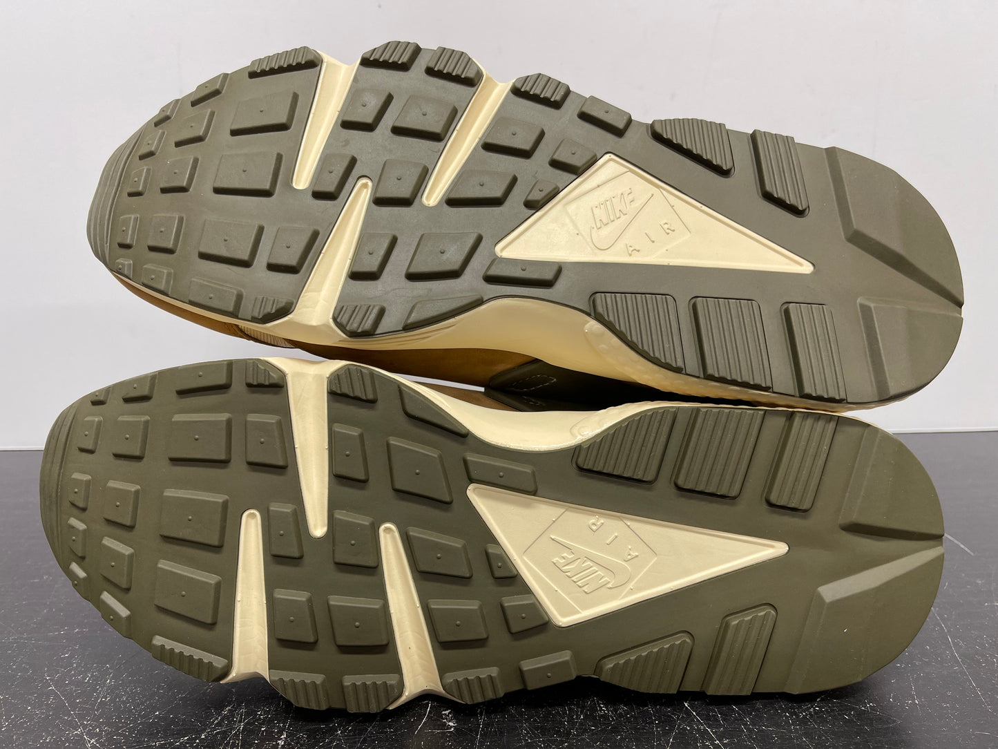 Nike Air Huarache Stussy Desert Oak