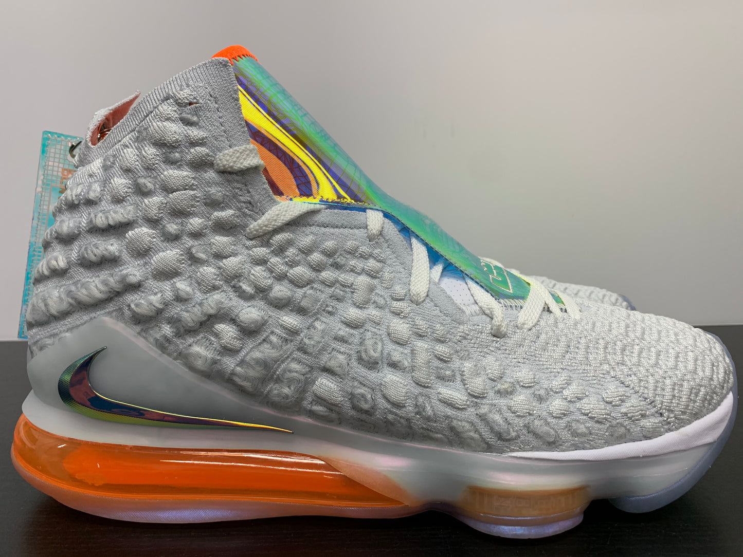 Nike LeBron 17 Future Air