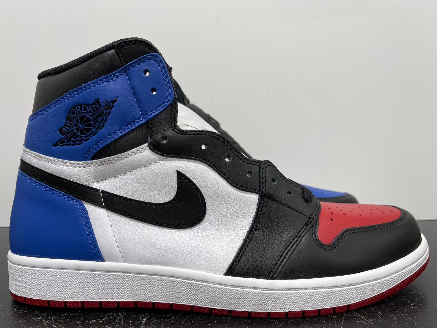 Nike Air Jordan 1 High Top 3