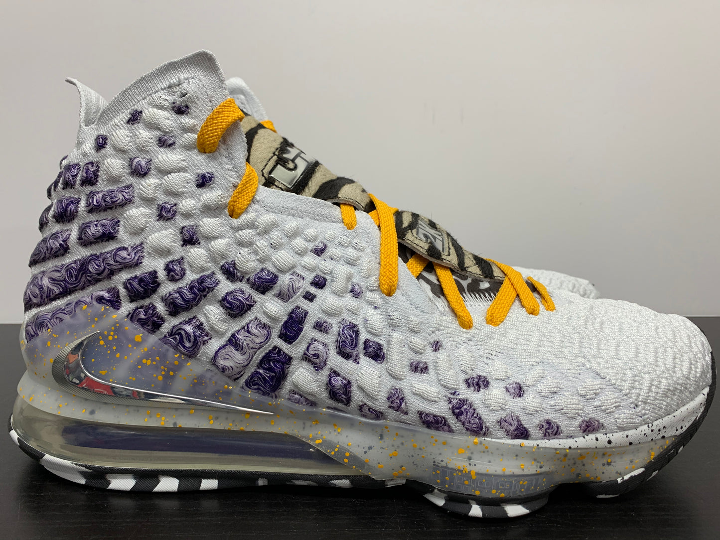 Nike LeBron 17 Bron 2K Playoff