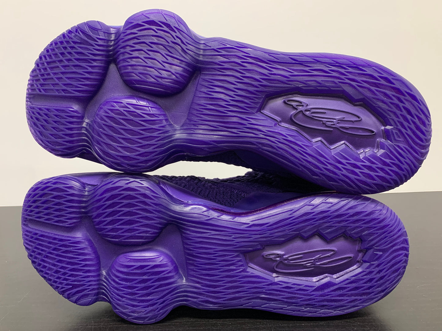 Nike LeBron 17 2K