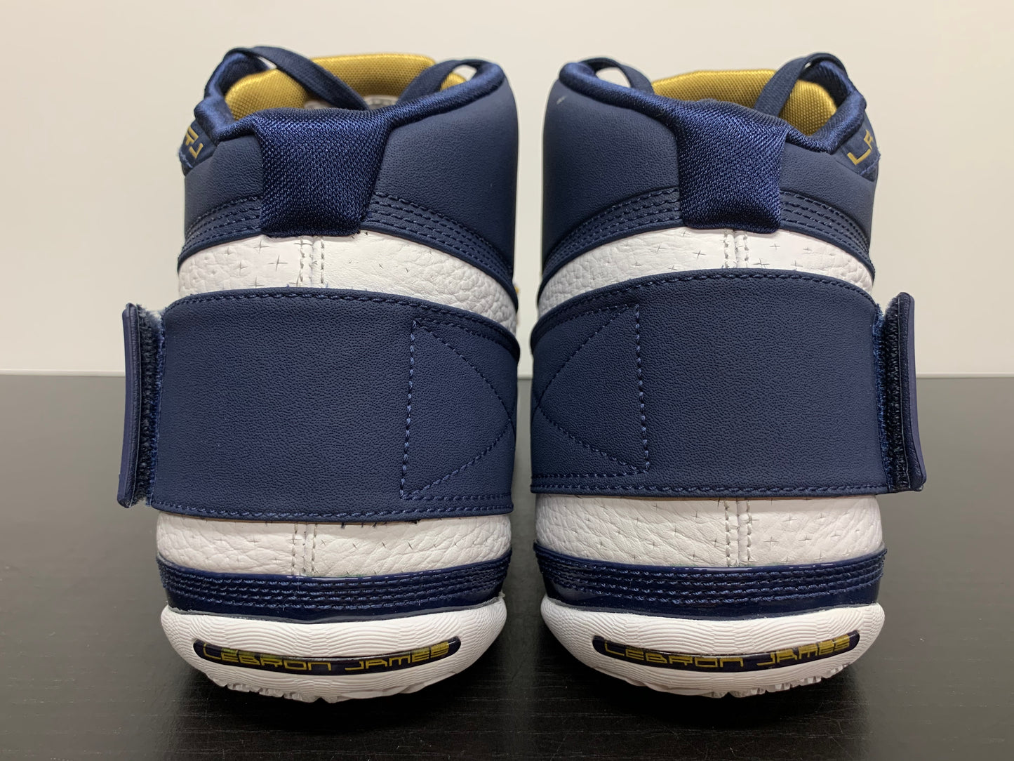 Nike LeBron Zoom Soldier 1 25 Straight