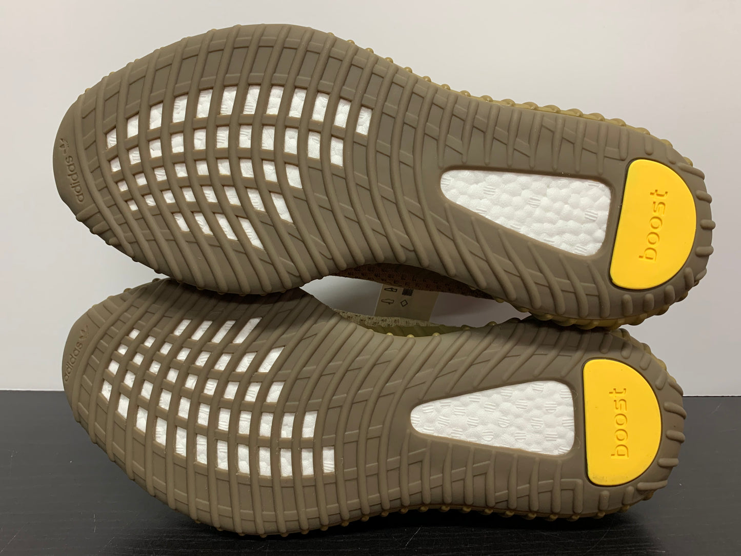 Adidas Yeezy Boost 350 V2 Earth