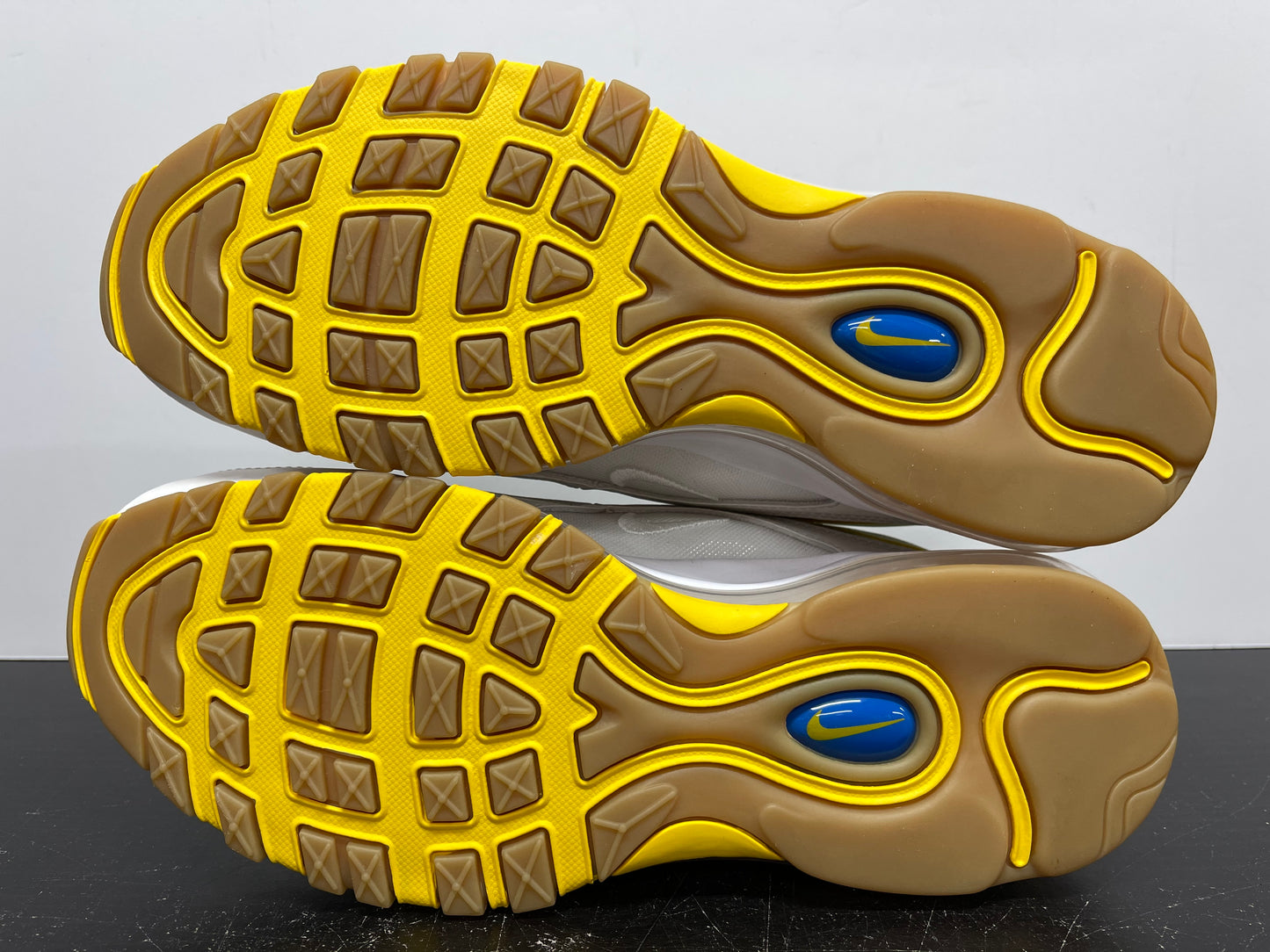 Nike Air Max 97 Undefeated UCLA