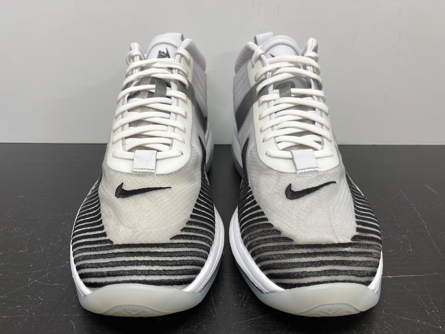 Nike LeBron John Elliot Icon White Black