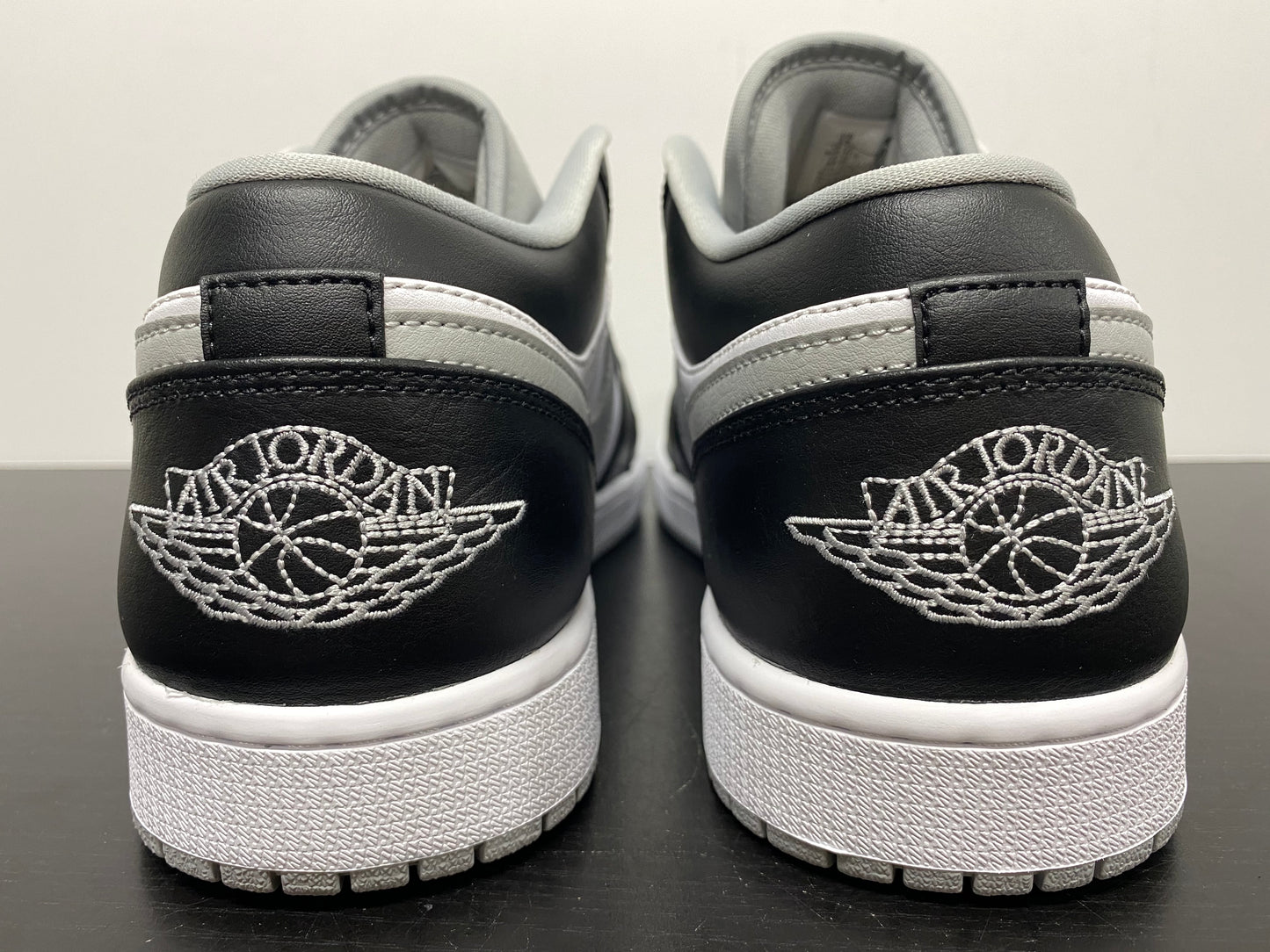 Air Jordan 1 Low Smoke Grey