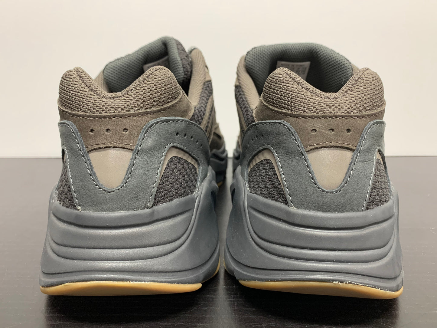 Adidas Yeezy Boost 700 V2 Geode