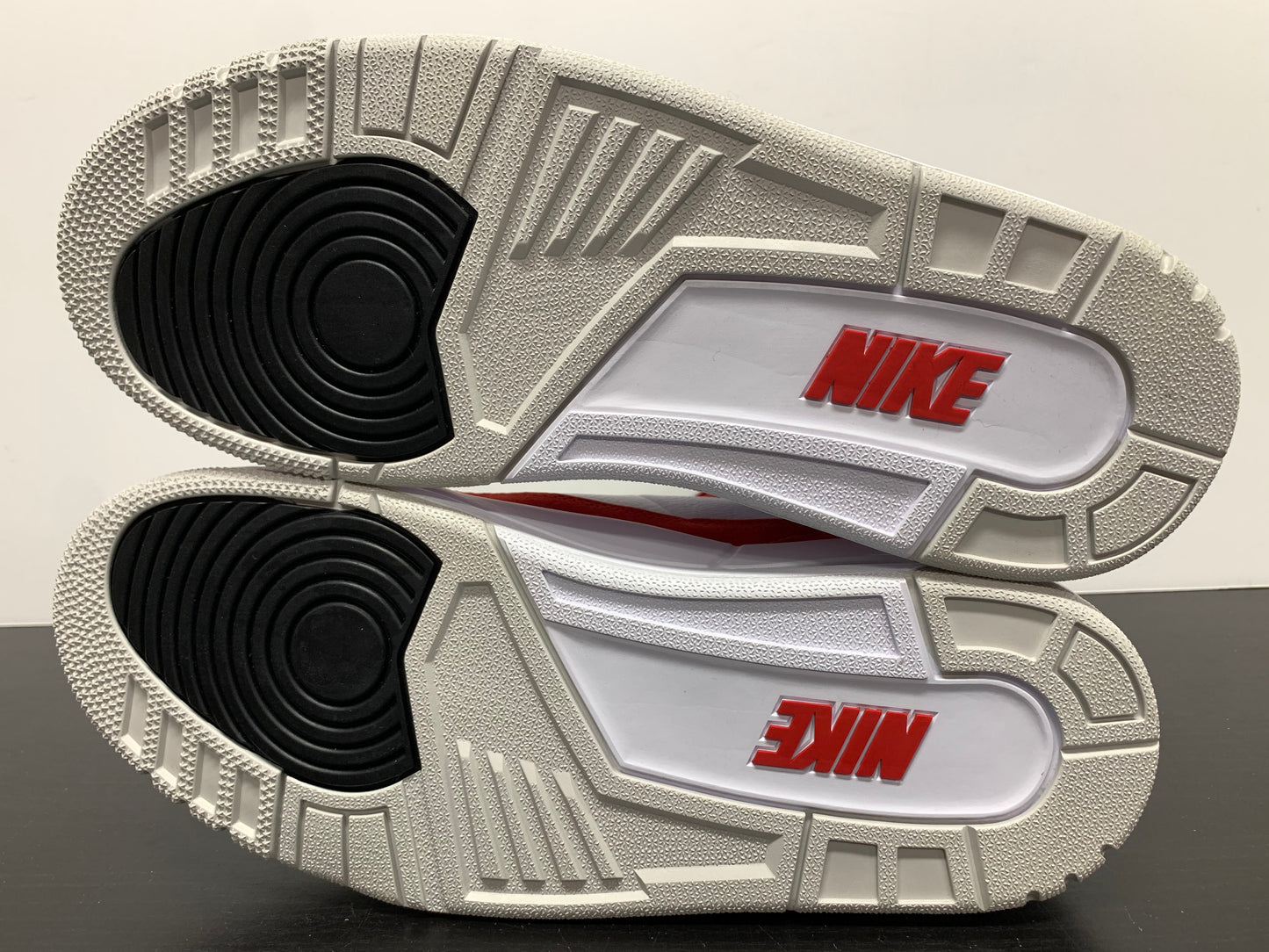 Nike Air Jordan 3 Tinker White University Red