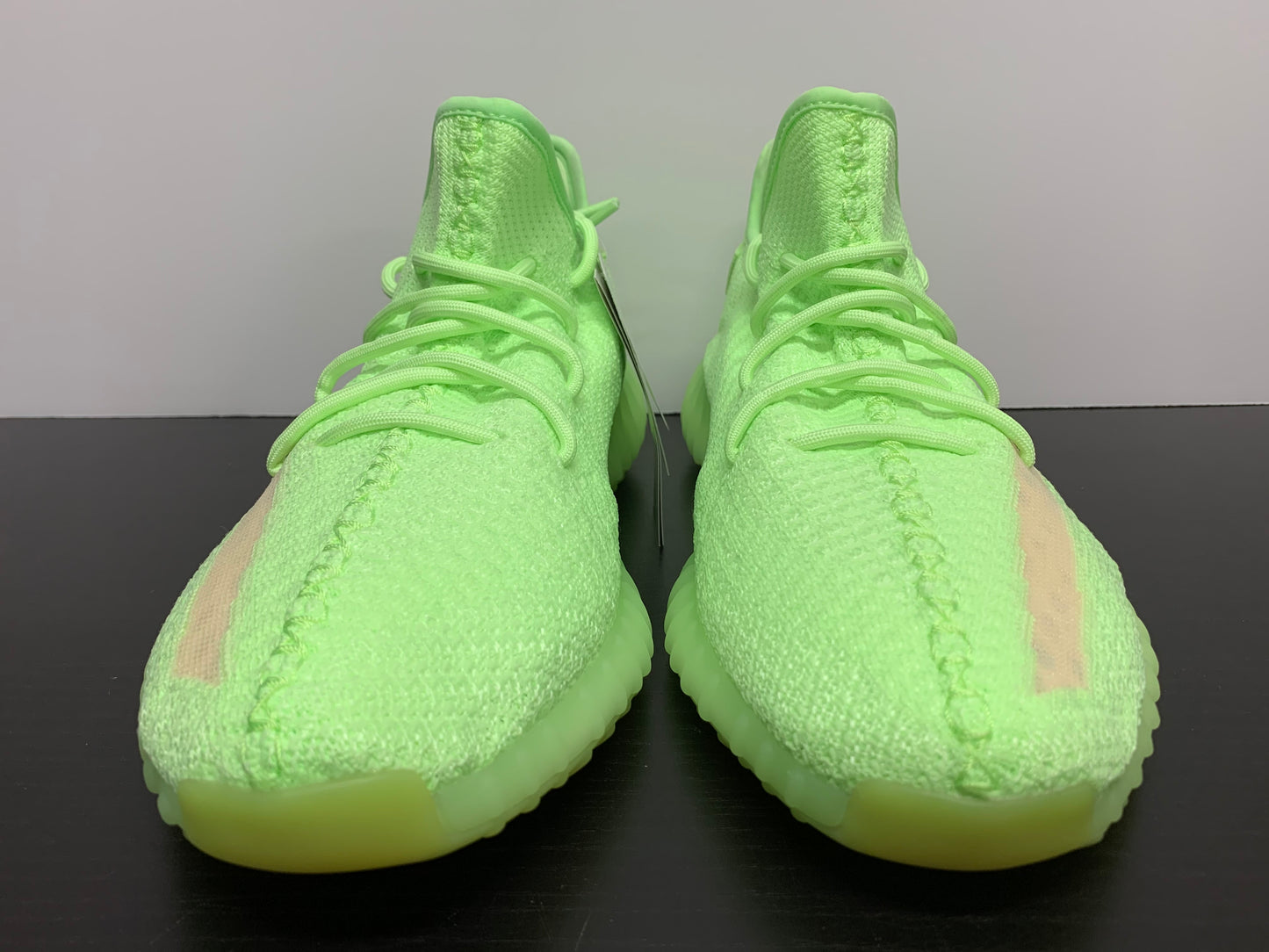 Adidas Yeezy Boost 350 V2 Glow