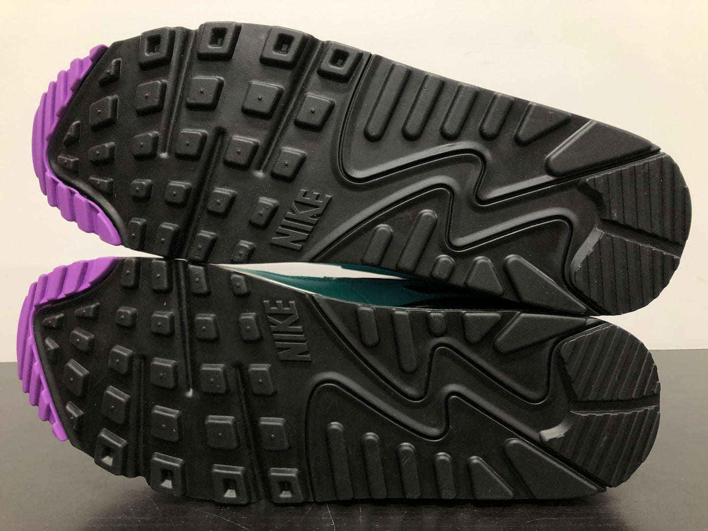 Nike Air Max 90 Black White Bright Violet
