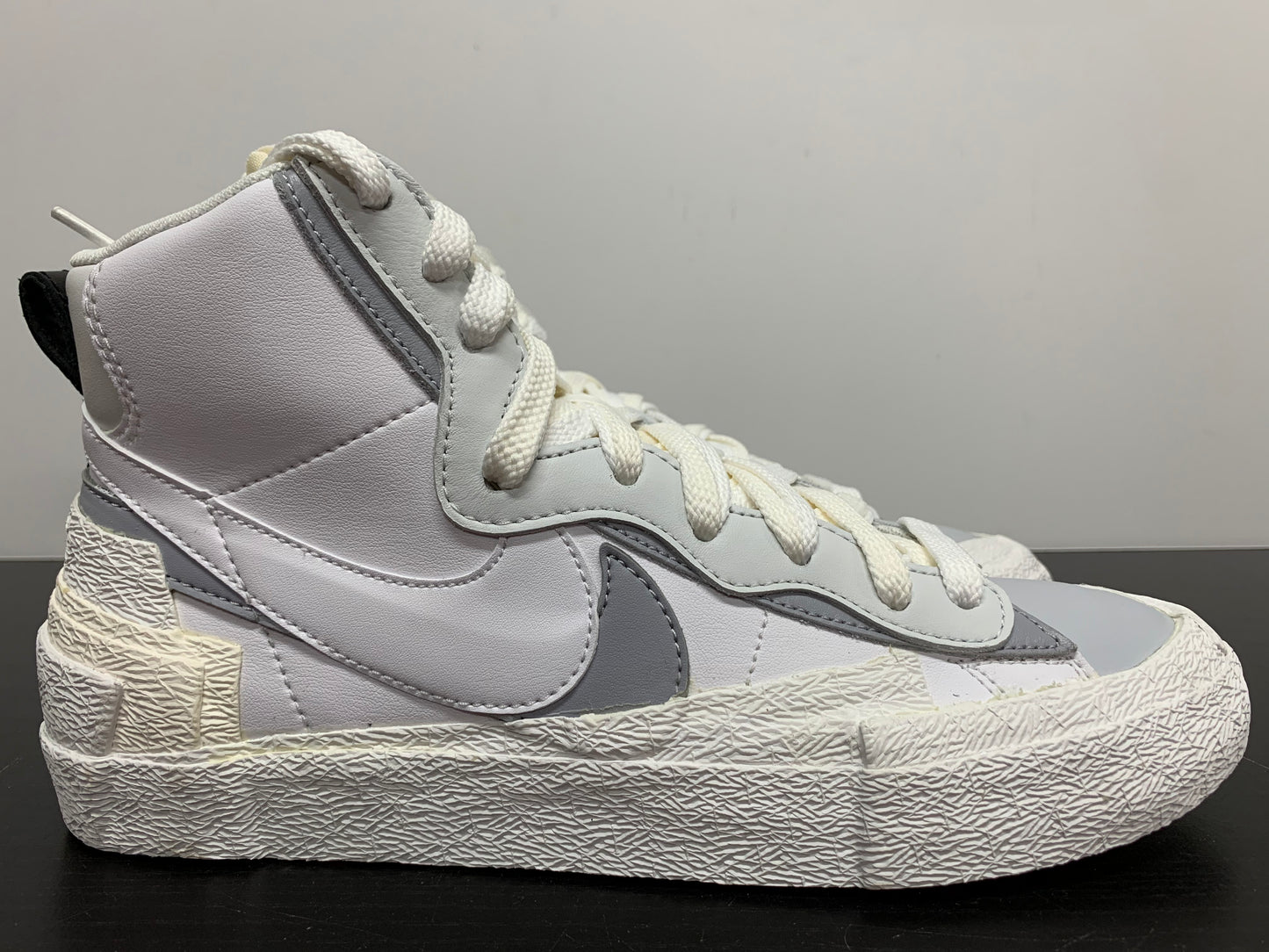 Nike Blazer Mid Sacai White Grey